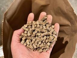 Agripellets (straw) 24-120 ton / month from Poland