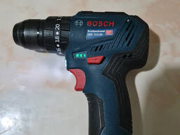 Bosch Шуруповерт GSR 120-LI, От аккумулятора, 30 Нм, 2 АКБ. (Новый).