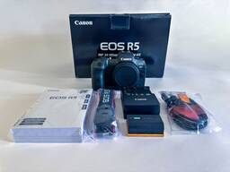 Canon EOS R5 systeemcamera