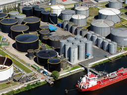 Tank Storage Companies in the Rotterdam
