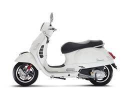 Vespa GTS 300 scooter
